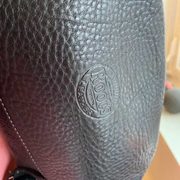Large Roots Pebble Leather backpack *Mint Condition* - Picture 5 of 7
